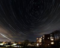 sternenspur-mit-leichten-wolken-5b6fd907-4009-4af0-b873-c88c5acbf40c
